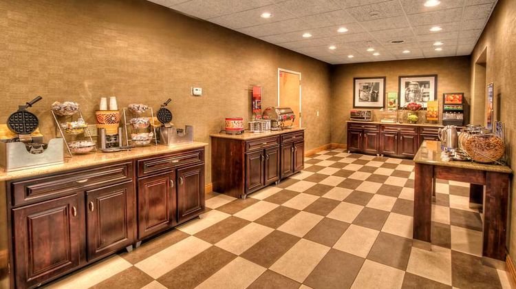 Hampton Inn & Suites Kalamazoo-Oshtemo Restaurant