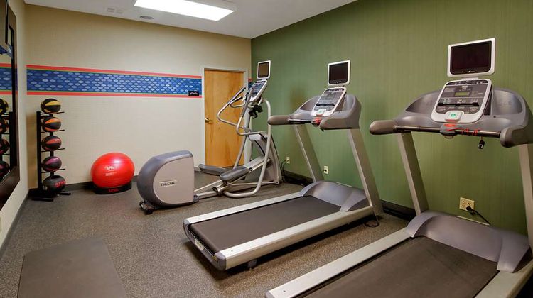 Hampton Inn & Suites Kalamazoo-Oshtemo Health