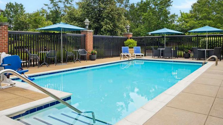 Hampton Inn & Suites Arundel Mills/BWI Pool