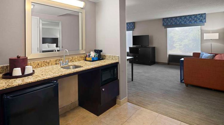 Hampton Inn & Suites Arundel Mills/BWI Room