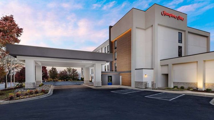 Hampton Inn Columbia Exterior