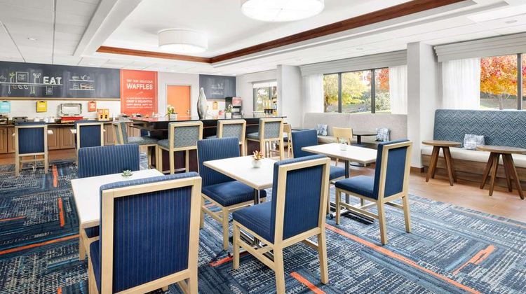 Hampton Inn Columbia Restaurant