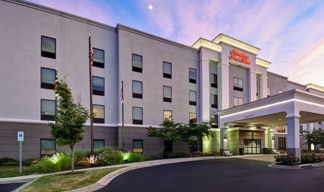 Hampton Inn & Suites Columbia South Exterior