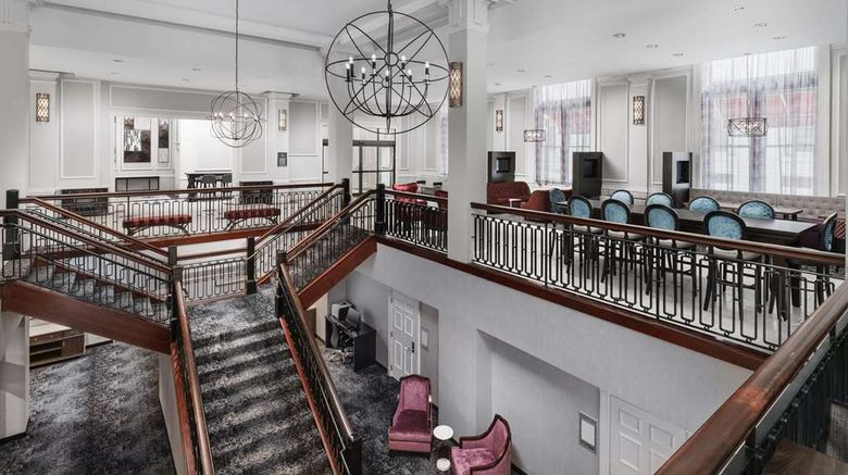 <b>Hampton Inn & Suites Inner Harbor Lobby</b>. Images powered by <a href="https://iceportal.shijigroup.com/" title="IcePortal" target="_blank">IcePortal</a>.
