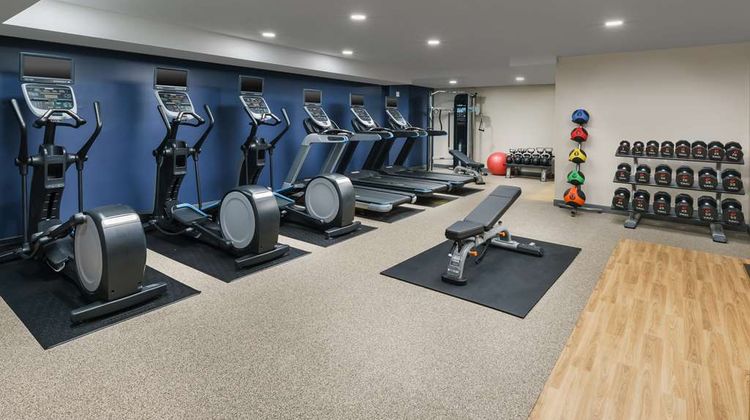 Hampton Inn & Suites Inner Harbor Health