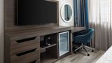 Hampton Inn & Suites Inner Harbor Room