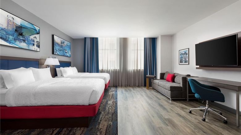 <b>Hampton Inn & Suites Inner Harbor Room</b>. Images powered by <a href="https://iceportal.shijigroup.com/" title="IcePortal" target="_blank">IcePortal</a>.