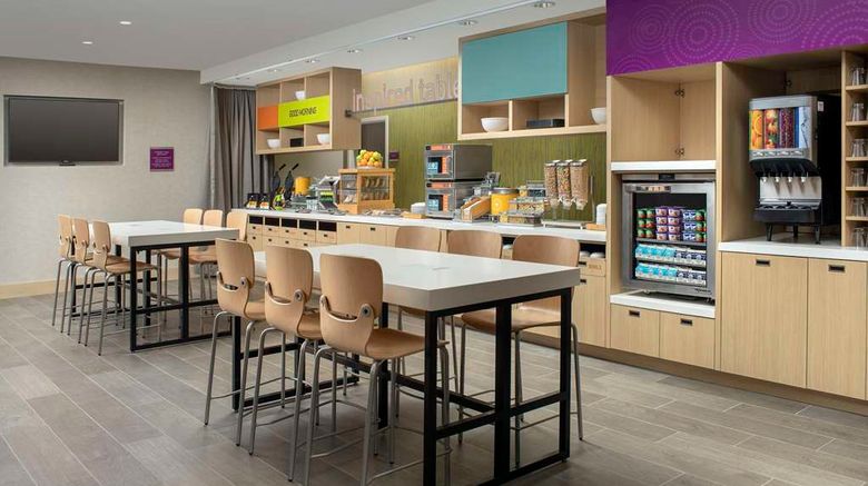 <b>Home2 Suites by Hilton Restaurant</b>. Images powered by <a href="https://iceportal.shijigroup.com/" title="IcePortal" target="_blank">IcePortal</a>.