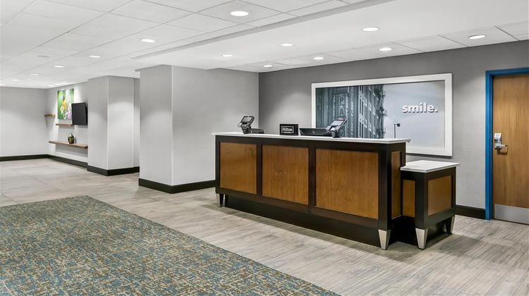 Hampton Inn & Suites-Baltimore/Woodlawn Lobby