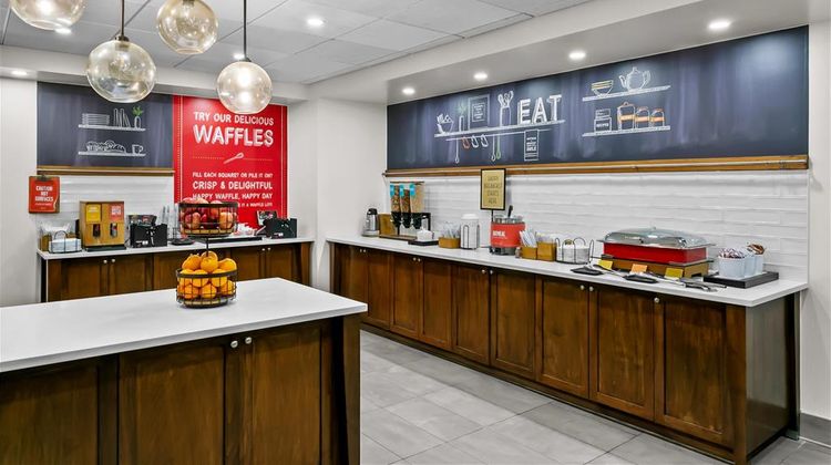 Hampton Inn & Suites-Baltimore/Woodlawn Restaurant