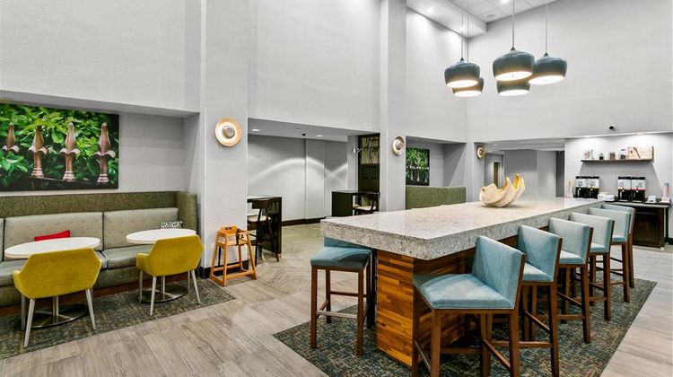 Hampton Inn & Suites-Baltimore/Woodlawn Restaurant