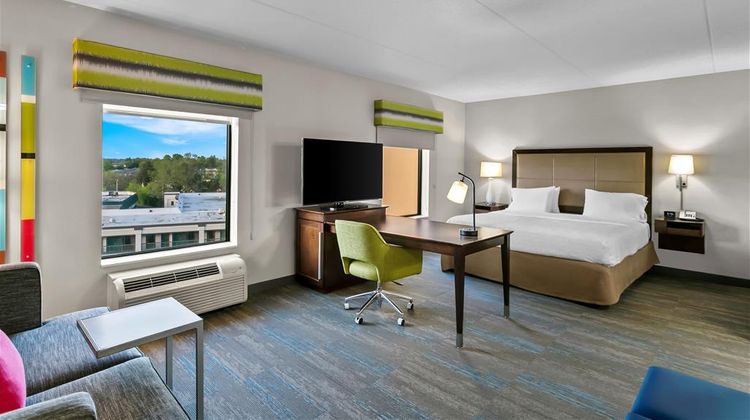 Hampton Inn & Suites-Baltimore/Woodlawn Room