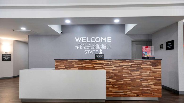 <b>Hampton Inn Swedesboro Lobby</b>. Images powered by <a href="https://iceportal.shijigroup.com/" title="IcePortal" target="_blank">IcePortal</a>.