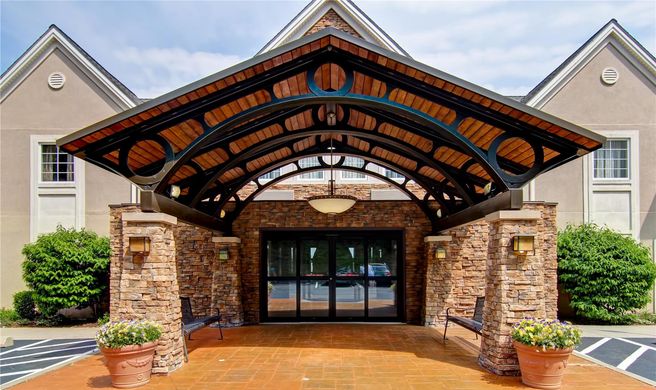 Homewood Suites by Hilton Stratford Exterior