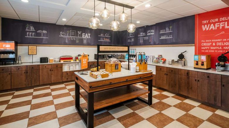 <b>Spark by Hilton Bardstown Restaurant</b>. Images powered by <a href="https://iceportal.shijigroup.com/" title="IcePortal" target="_blank">IcePortal</a>.