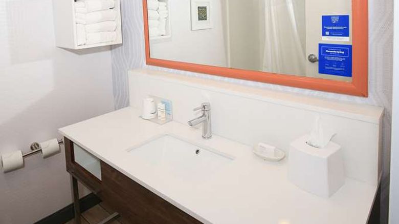 <b>Hampton Inn Bordentown Room</b>. Images powered by <a href="https://iceportal.shijigroup.com/" title="IcePortal" target="_blank">IcePortal</a>.