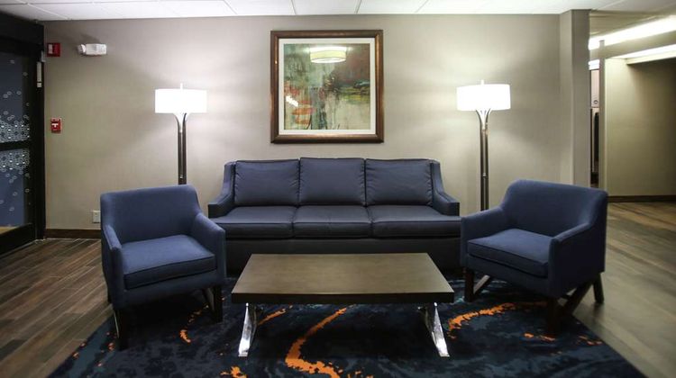 Hampton Inn Beckley Lobby