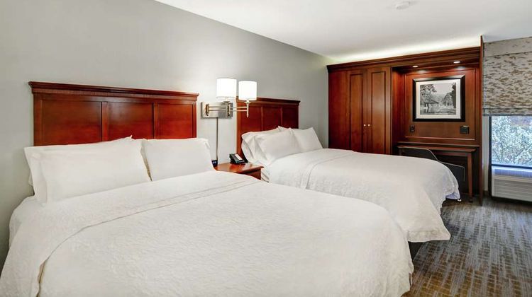 Hampton Inn Beckley Room