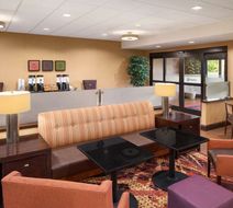 Hampton Inn Belle Vernon Lobby