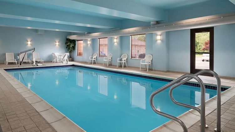 Hampton Inn Belle Vernon Pool