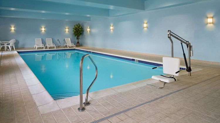 Hampton Inn Belle Vernon Pool