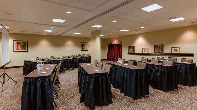 <b>Hampton Inn Bennington Meeting</b>. Images powered by <a href="https://iceportal.shijigroup.com/" title="IcePortal" target="_blank">IcePortal</a>.