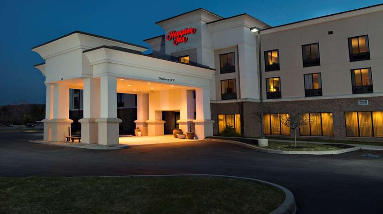 <b>Hampton Inn Bennington Exterior</b>. Images powered by <a href="https://iceportal.shijigroup.com/" title="IcePortal" target="_blank">IcePortal</a>.