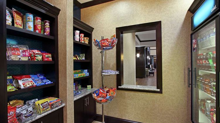 Hampton Inn & Suites Buffalo Restaurant