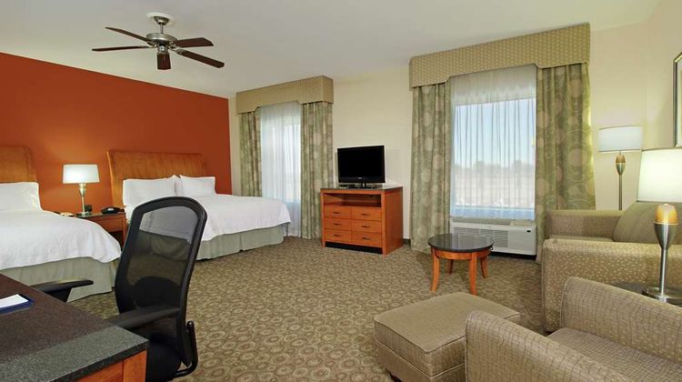 Hampton Inn & Suites Buffalo Room
