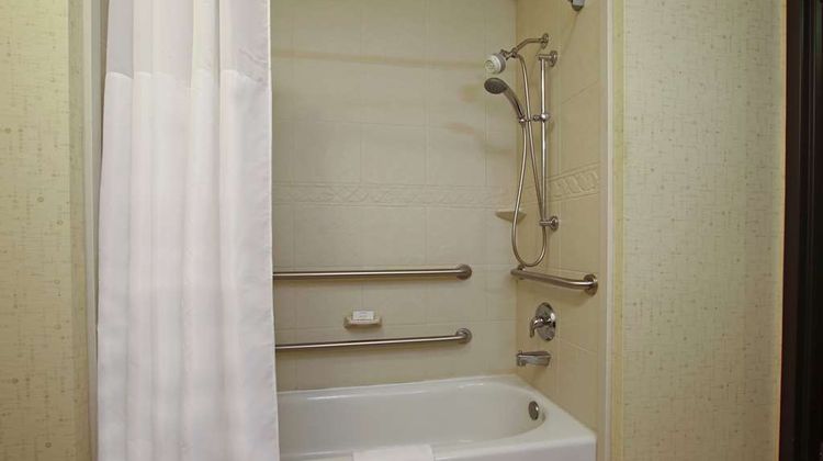 Hampton Inn & Suites Buffalo Room