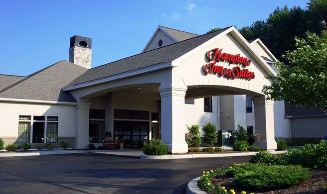 Hampton Inn & Suites Vestal Exterior