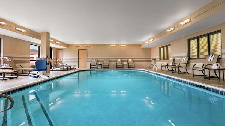 Hampton Inn Binghamton Pool