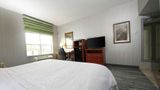 <b>Hampton Inn Ellsworth/Bar Harbor Room</b>. Images powered by <a href="https://iceportal.shijigroup.com/" title="IcePortal" target="_blank">IcePortal</a>.