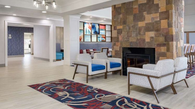 Hampton Inn & Suites Pelham I-65 Lobby