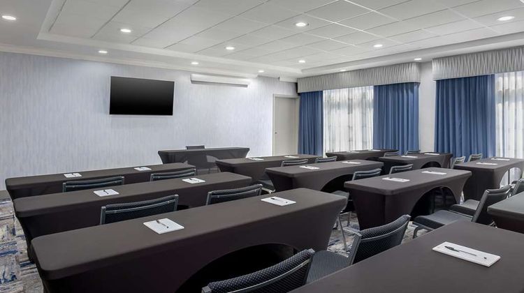 Hampton Inn & Suites Pelham I-65 Meeting