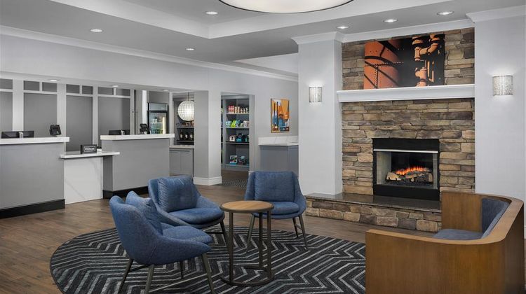 Homewood Stes Birmingham South/Inverness Lobby
