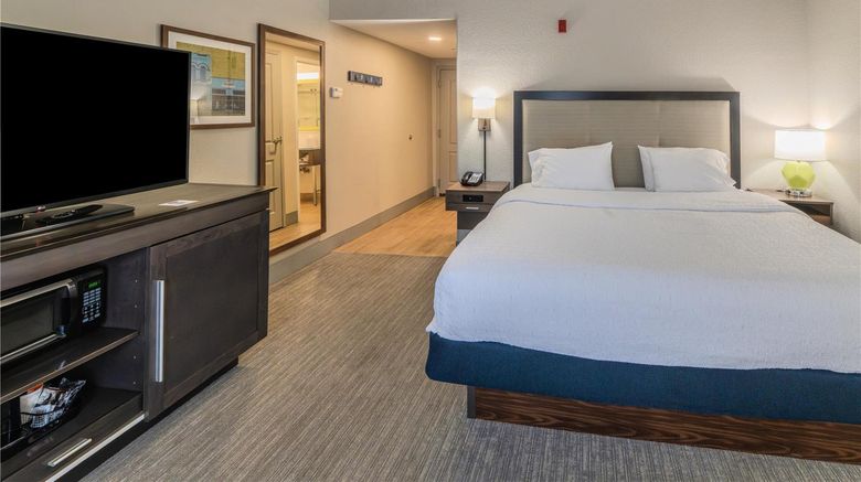 <b>Hampton Inn Jasper Room</b>. Images powered by <a href="https://iceportal.shijigroup.com/" title="IcePortal" target="_blank">IcePortal</a>.