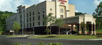 Hampton Inn Birmingham/Leeds Exterior