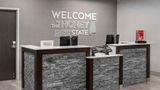Hampton Inn I-65 Lobby