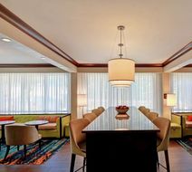 Hampton Inn Mountain Brook Lobby