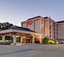 Hampton Inn Mountain Brook Exterior