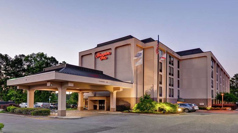 <b>Hampton Inn Mountain Brook Exterior</b>. Images powered by <a href="https://iceportal.shijigroup.com/" title="IcePortal" target="_blank">IcePortal</a>.