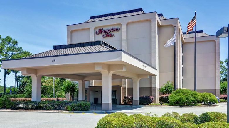 <b>Hampton Inn Mountain Brook Exterior</b>. Images powered by <a href="https://iceportal.shijigroup.com/" title="IcePortal" target="_blank">IcePortal</a>.