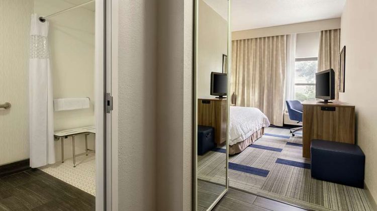 Hampton Inn Trussville Room