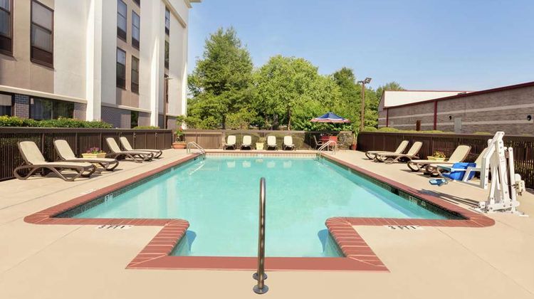 Hampton Inn Trussville Pool