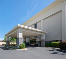 Hampton Inn Trussville Exterior