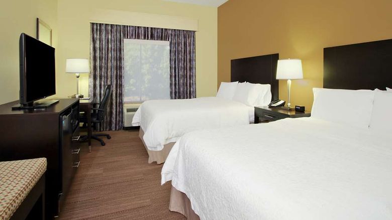 <b>Hampton Inn Winfield Room</b>. Images powered by <a href="https://iceportal.shijigroup.com/" title="IcePortal" target="_blank">IcePortal</a>.