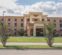 Hampton Inn Winfield Exterior