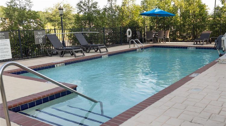 Hampton Inn Winfield Pool