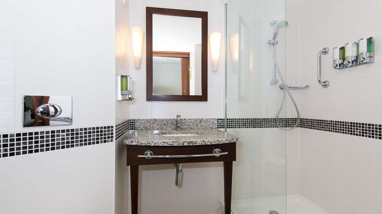 <b>Hampton by Hilton Birmingham Jewellery Room</b>. Images powered by <a href="https://iceportal.shijigroup.com/" title="IcePortal" target="_blank">IcePortal</a>.